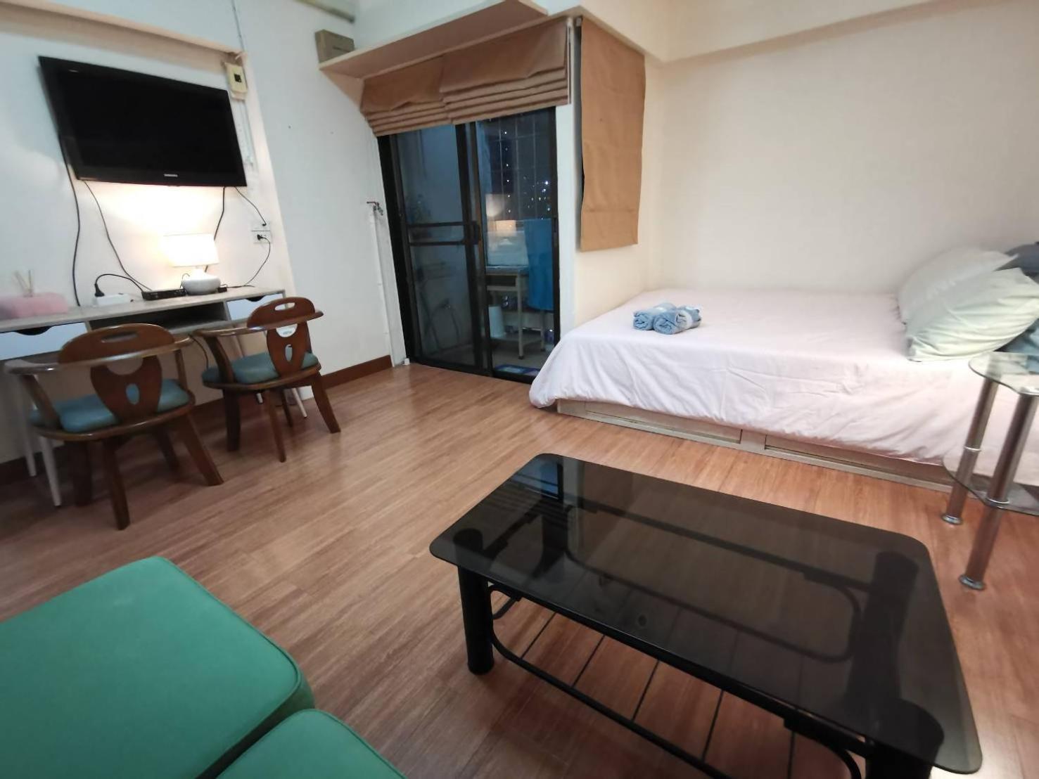 Cozy 1Br Walk To Bts And Airport Rail Link Close To Malls T 방콕 객실 사진
